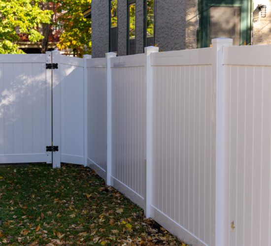 Vinyl Fence Installation Contractor Nowthen, MN