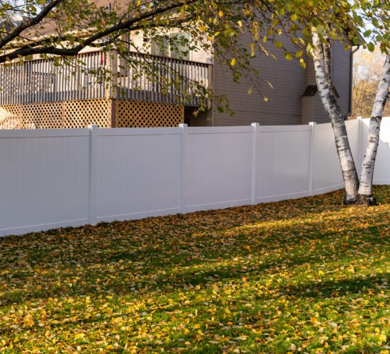 Vinyl Fence Installation Contractor near Mendota Heights mn