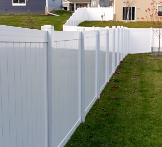 Vinyl Fence Contractors in Hopkins MN