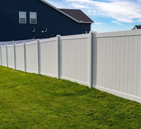 Vinyl Fence Installation Contractor MAPLEWOOD, MN