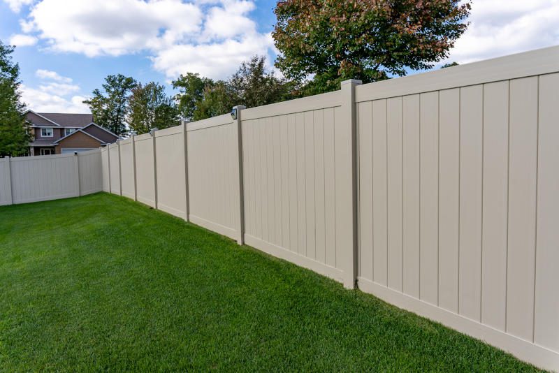 Vinyl Fence Installation Contractor New Brighton, MN