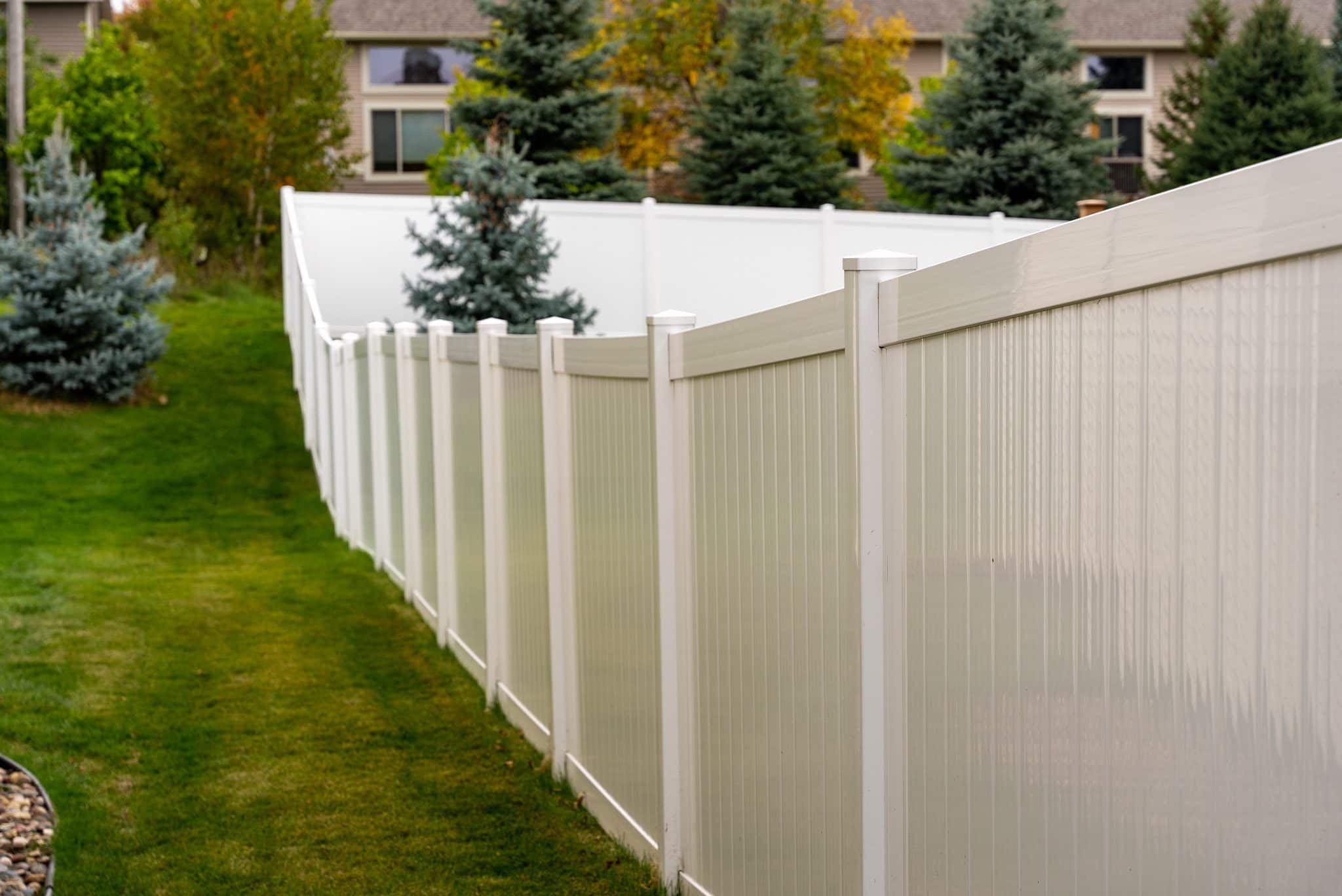 Hastings Vinyl Fence Installation Contractors