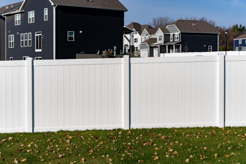 Vinyl Fence Installation Contractors near Dayton mn