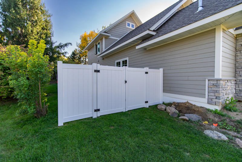 Vinyl Fence Installation in Dayton, MN